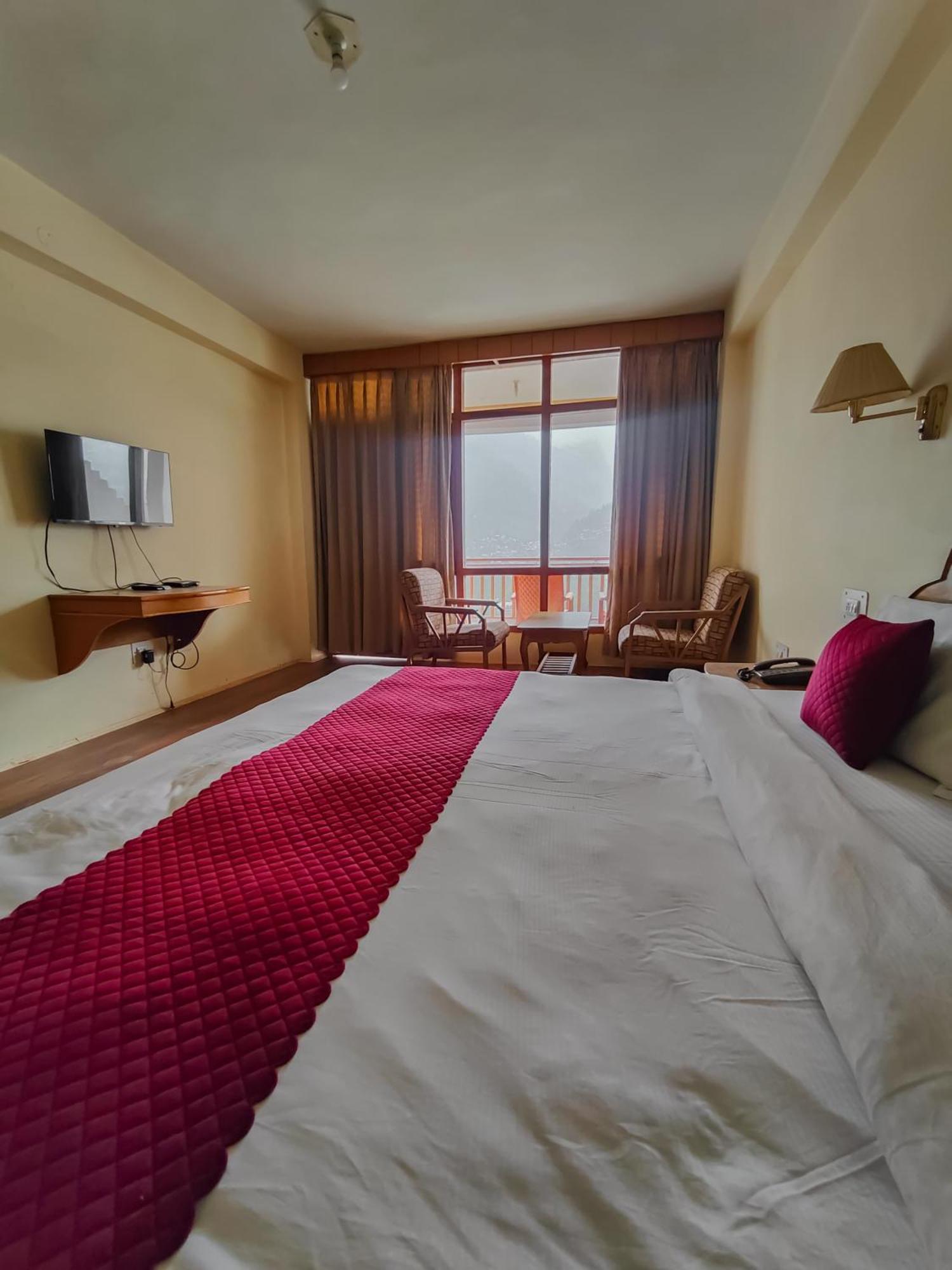 Hotel Arohi Vashist 외부 사진